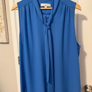 LOFT Women's Blue Sleeveless Top